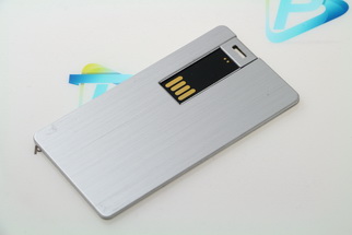 Tarjeta USB 2GB